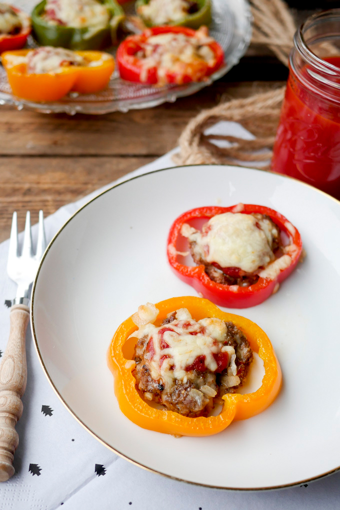  Recipe for low carb stuffed peppers with minced meat and parmesan 