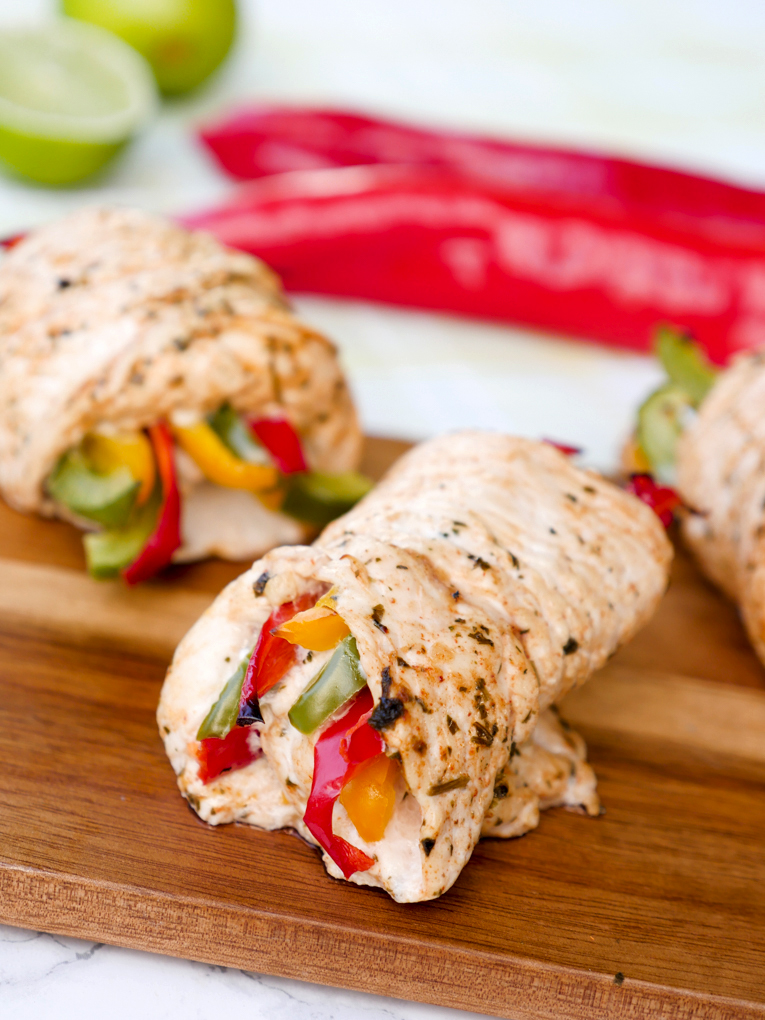 Schnelle Hähnchen Fajita Röllchen mit Paprika aus dem Ofen