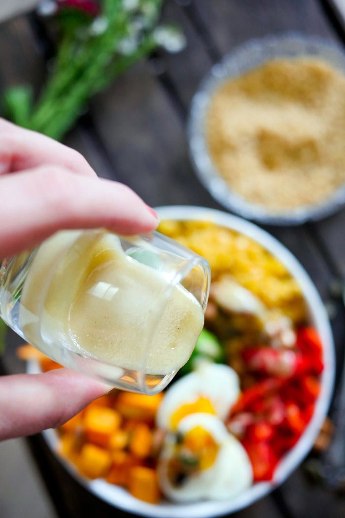 Tahini Dressing für die Buddha Bowl