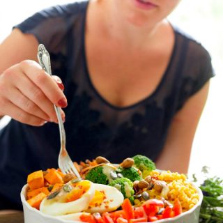 Clean Eating Trend: Rainbow Buddha Bowl