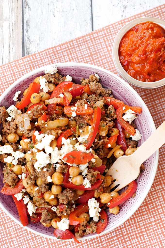 Low Carb Chickpea Minced Pan with Paprika, Ajvar and Feta