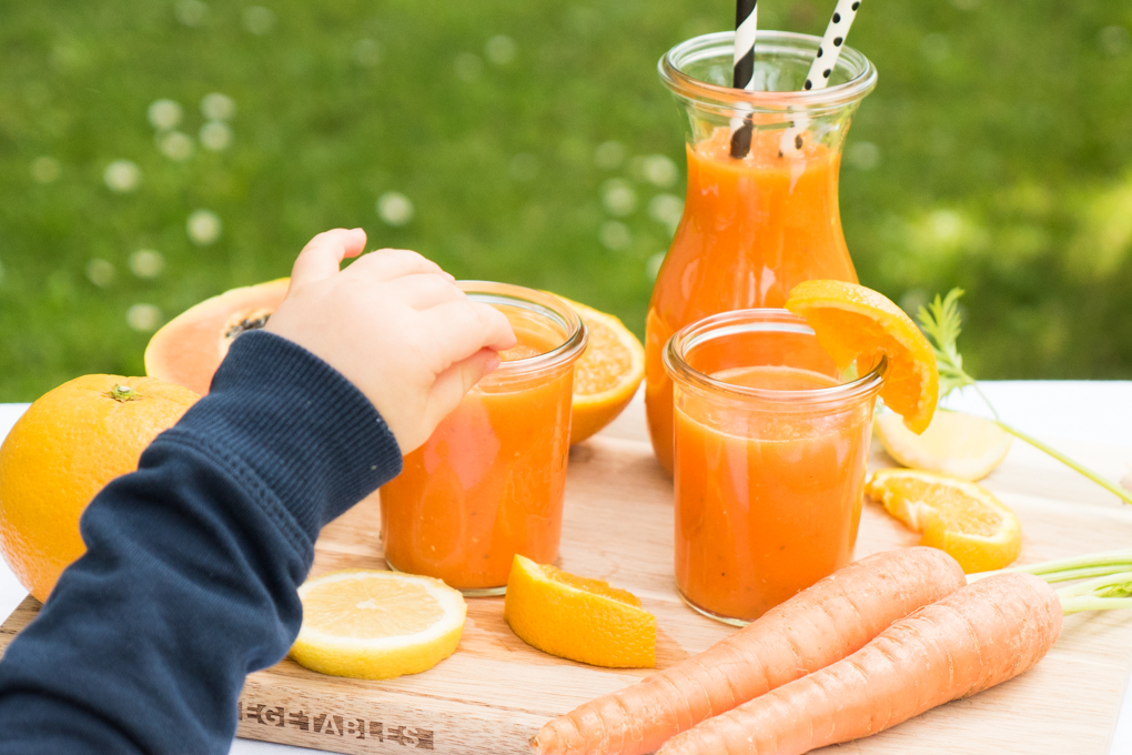 Refreshing Orange & Carrot Smoothie